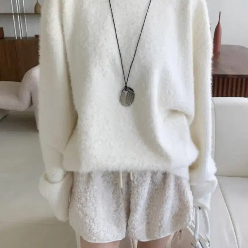 [BUNJANG] Gusta Angora Knit + Fleece Shorts Set / 구스타 앙고라니트+양털숏팬츠