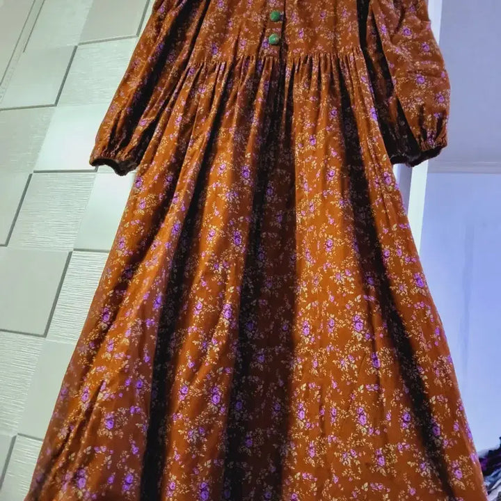 [BUNJANG] Floral Print Long Dress - Unworn / 잔꽃 롱원피스  미착용