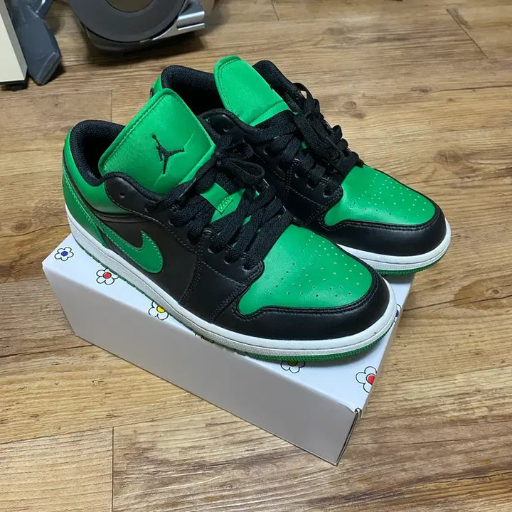 [BUNJANG] Nike Shoes 270 / 나이키 신발 270