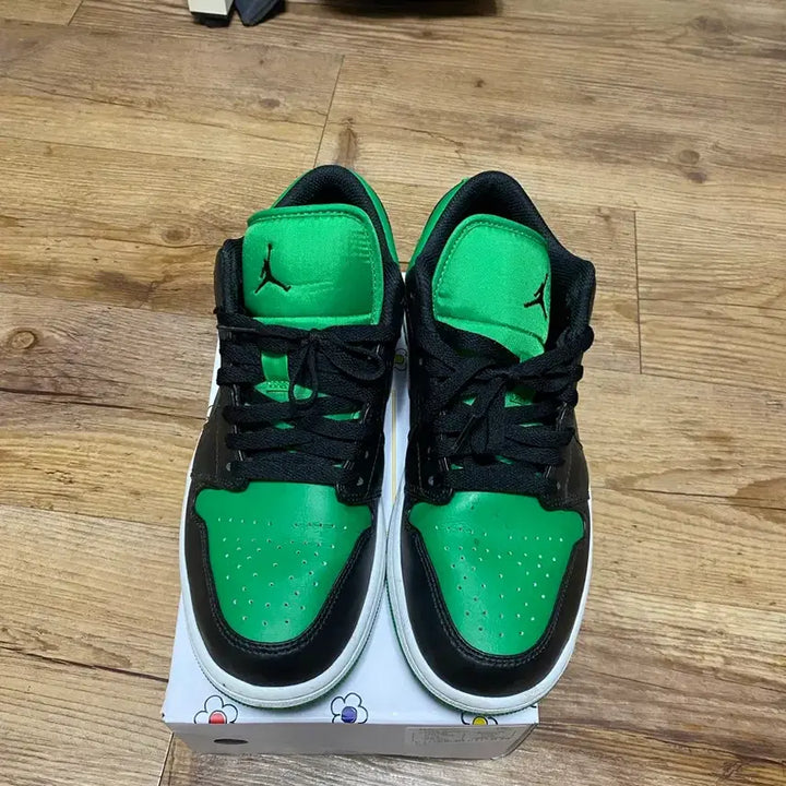 [BUNJANG] Nike Shoes 270 / 나이키 신발 270