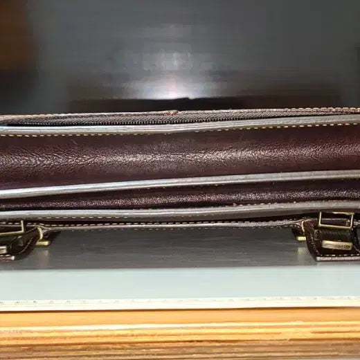 [BUNJANG] Wilson Leather Dark Brown Leather Briefcase + Bonus Bag / [새상품/택포함] 윌슨 레더 천연가죽 서류가방/(덤으로 가방 +1)