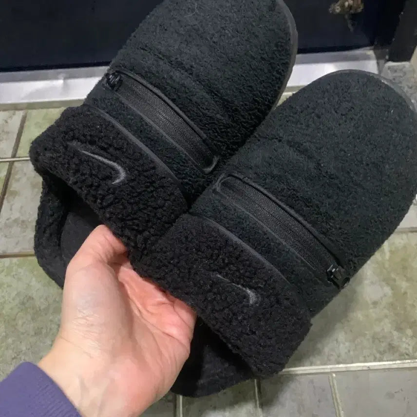 [BUNJANG] Nike Burrow SE Winter Slippers - Black / '나이키 방한슬리퍼' 230  DR8882-001