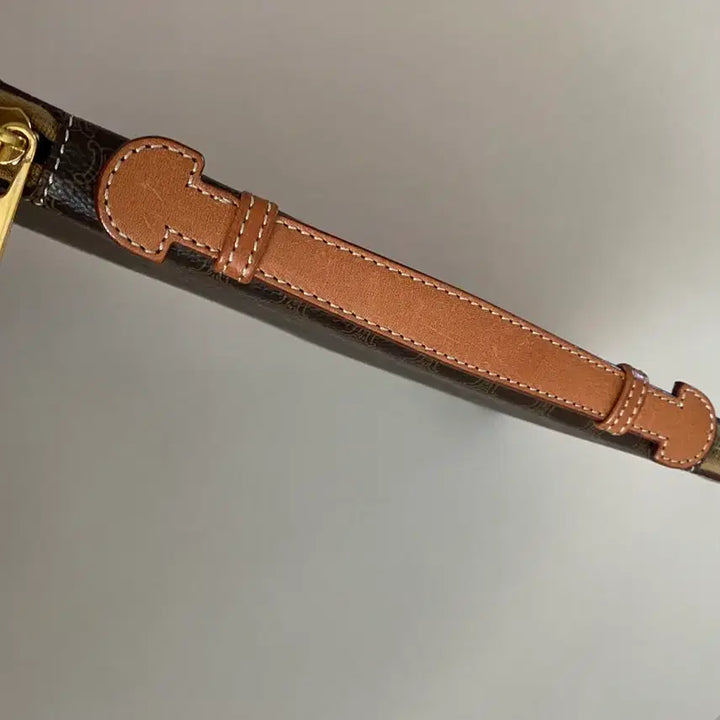 [BUNJANG] Celine Macadam Handbag / (정품) 셀린느 마카담 세컨백 / 핸들백팝니다.