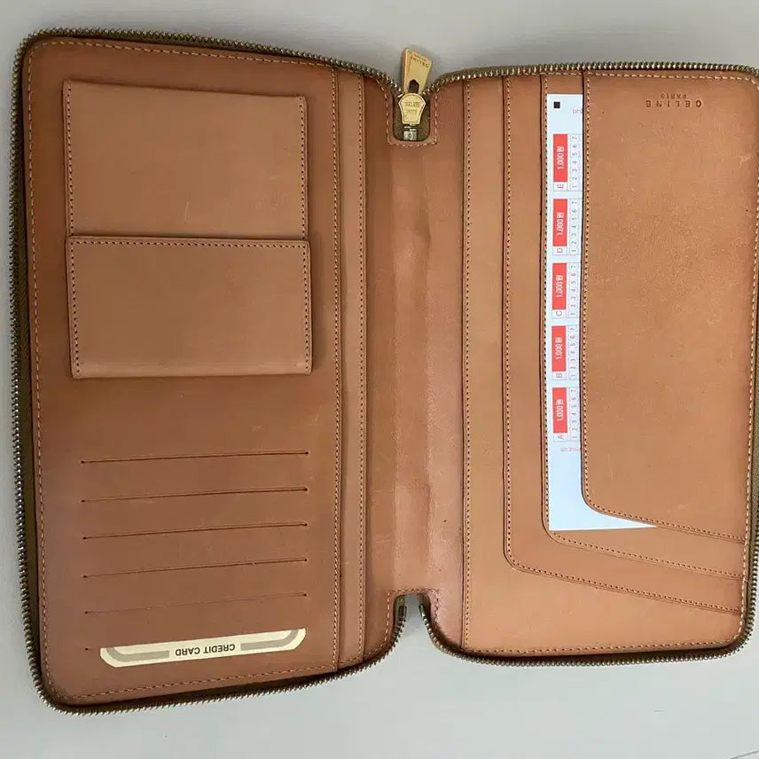 [BUNJANG] Celine Macadam Handbag / (정품) 셀린느 마카담 세컨백 / 핸들백팝니다.