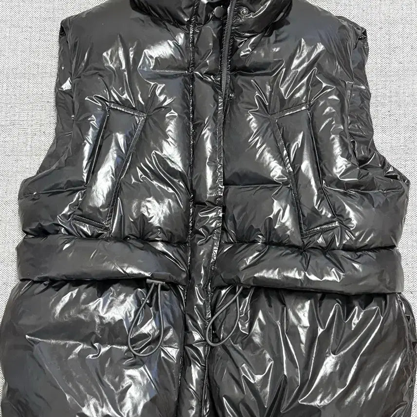 [BUNJANG] Aero Studio Black Padded Vest / Aero studio 블랙 패딩 조끼 새제품