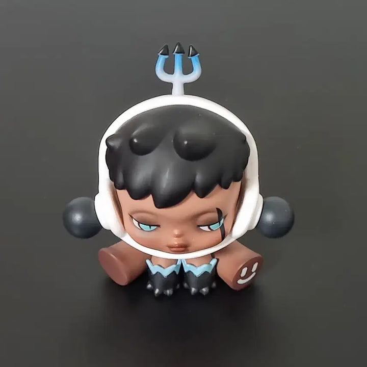 [BUNJANG] POP MART SKULLPANDA Ancient Castle Series Fake Evil Figure / [팝마트] 6.8cm 스컬판다 피규어 1탄 에이션트캐슬 시리즈 페이크에빌