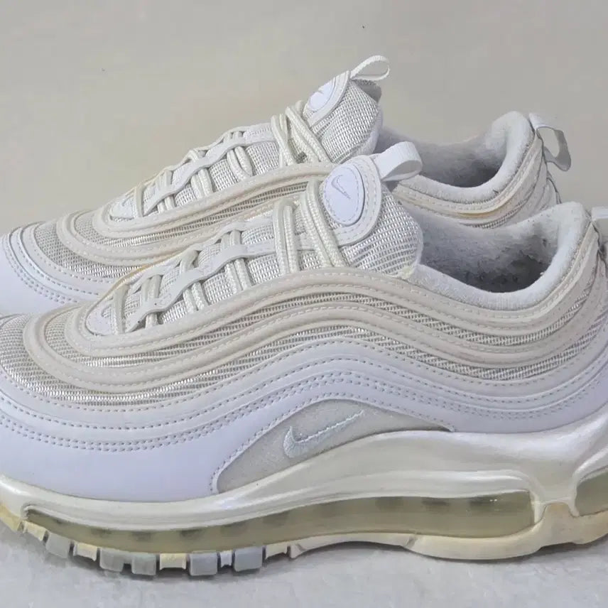 [BUNJANG] Nike Air Max 97 White Pure Platinum Sneakers / [245] 나이키 에어맥스97 화이트퓨어플래티넘ㅡ최저가