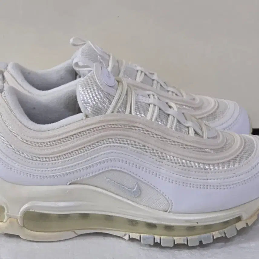 [BUNJANG] Nike Air Max 97 White Pure Platinum Sneakers / [245] 나이키 에어맥스97 화이트퓨어플래티넘ㅡ최저가