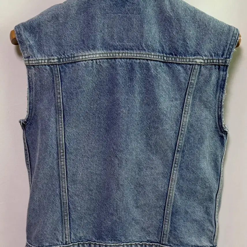 [BUNJANG] Levi's Denim Vest (XS) / 리바이스 데님 조끼 (XS)