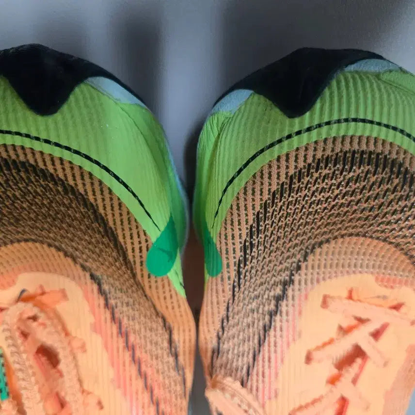 [BUNJANG] Nike Vaporfly NEXT% 2 (Size 240) / 나이키 베이퍼플라이 넥스트%2 / 240