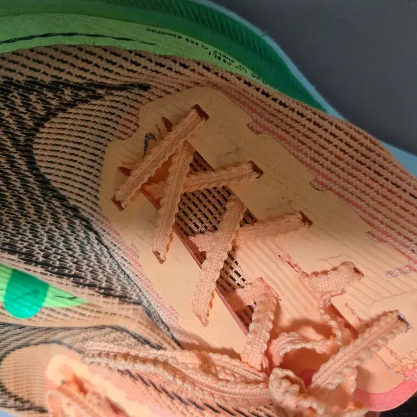 [BUNJANG] Nike Vaporfly NEXT% 2 (Size 240) / 나이키 베이퍼플라이 넥스트%2 / 240