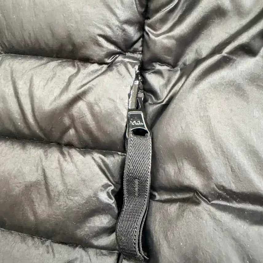 [BUNJANG] Stone Island Lightweight Padded Down Jacket (Black) / 스톤아일랜드 경량 패딩 다운 자켓 (블랙)