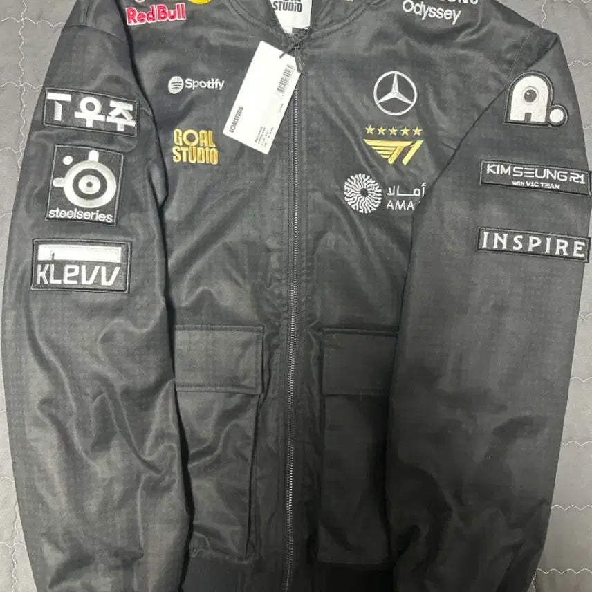 [BUNJANG] T1 Gumayusi Worlds Jersey Jacket / [XL]25 T1티원 월즈 유니폼 자켓 + 구마유시 마킹키트 새상품