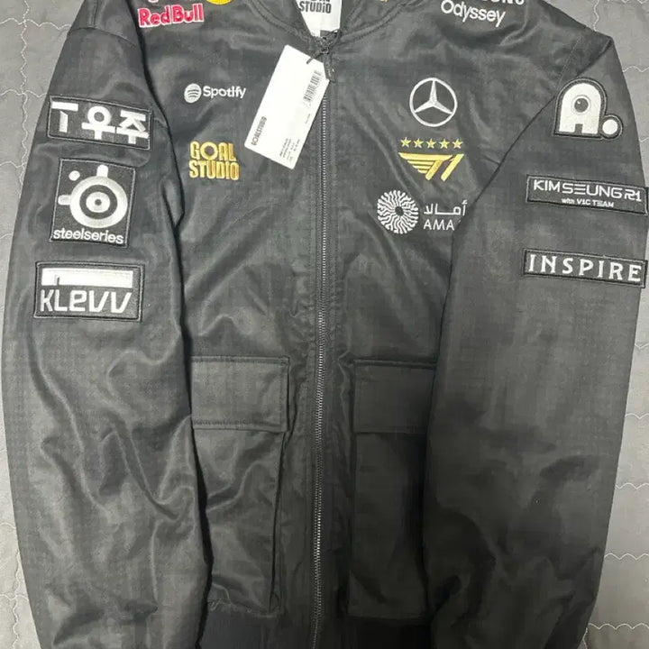 [BUNJANG] T1 Gumayusi Worlds Jersey Jacket / [XL]25 T1티원 월즈 유니폼 자켓 + 구마유시 마킹키트 새상품