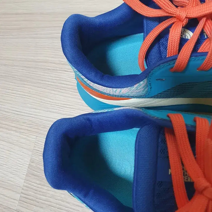 [BUNJANG] The North Face Back-to-Berkeley Endurance 3 Trekking Shoes / 노스페이스 백티브 엔듀리스3 트레킹화 275