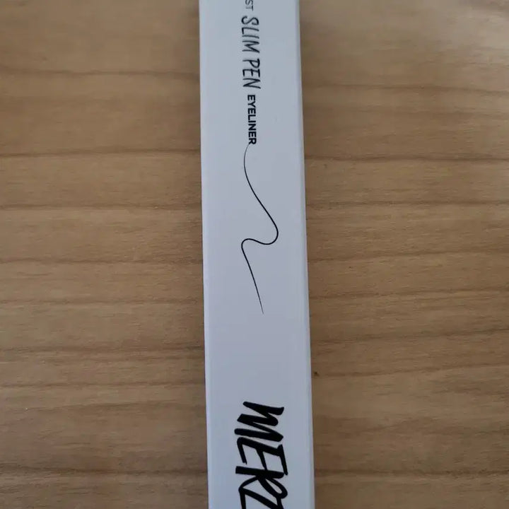 [BUNJANG] MERZY The First Slim Pen Eyeliner SP1 Black Jean (Sealed) / 머지 더 퍼스트 슬림 펜 아이라이너 sp1 블랙 진 (미개봉)
