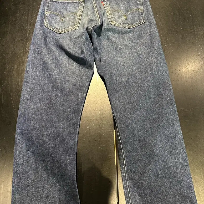 [BUNJANG] Levi's Vintage Jeans / 리바이스 빈티지 비죠 달린 제품