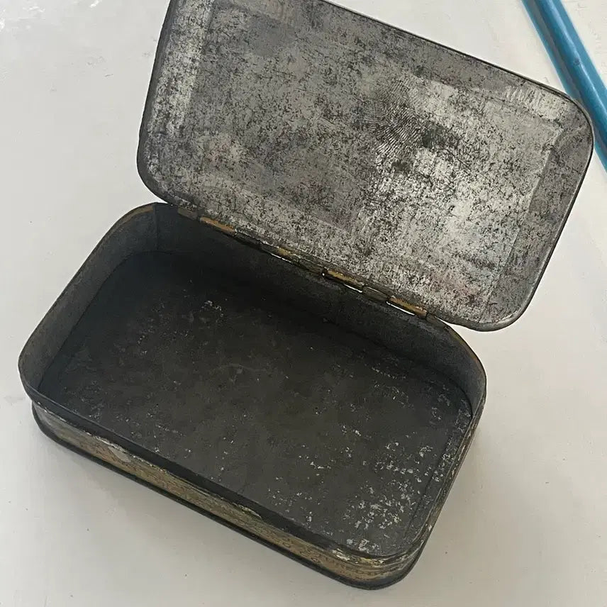 [BUNJANG] Honest Labor Vintage Cigarette Tin Case / 영국 빈티지 시가렛 옐로 틴 케이스