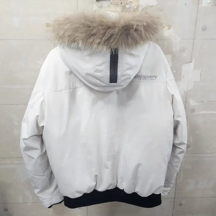 [BUNJANG] Discovery Magellan Down Short Padded Jacket (Size 105) / 디스커버리 정품 남성 마젤란 다운 숏 패딩/105/상태우수