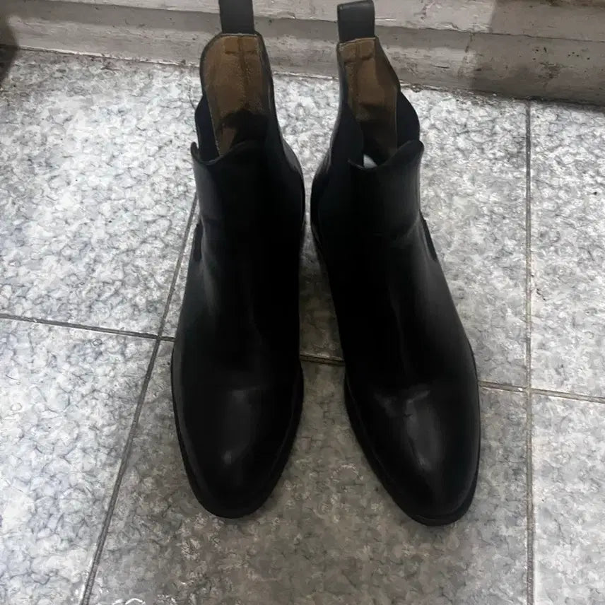 [BUNJANG] Romantic Move Chelsea Boots / 로맨틱 무브 키높이 첼시부츠 270