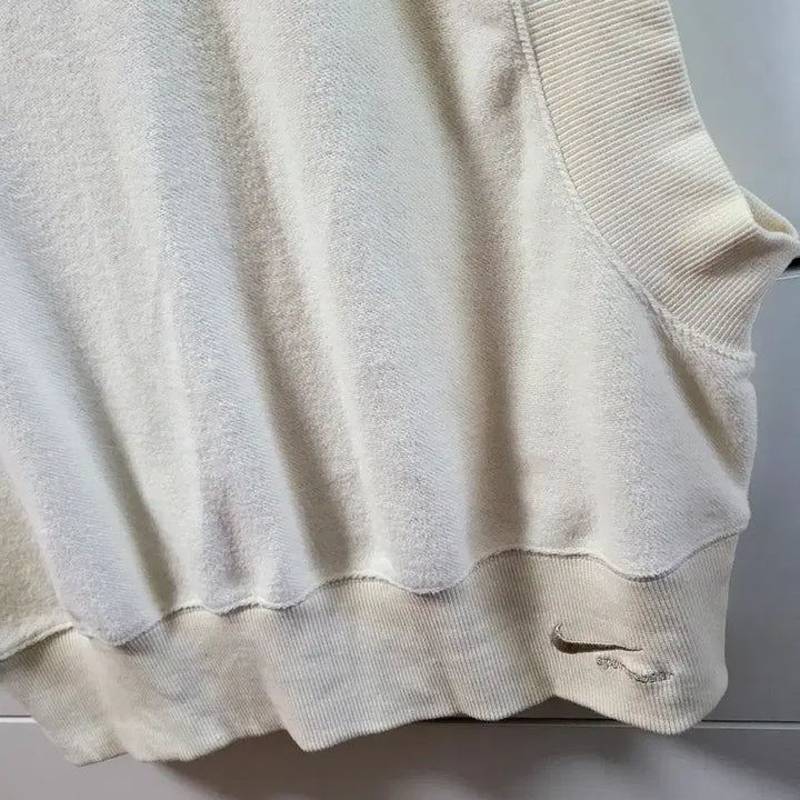 [BUNJANG] Nike V-Neck Crop Vest Ivory / 나이키 V넥 크롭 조끼 아이보리