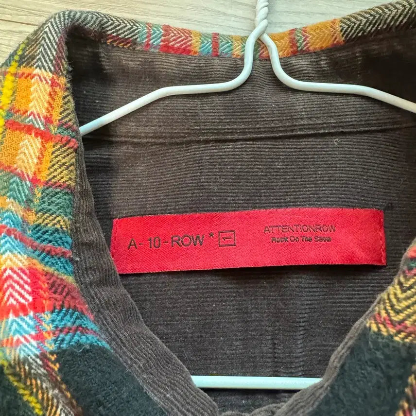 [BUNJANG] Attentionrow Flannel Shirt / 어텐션로우 플란넬