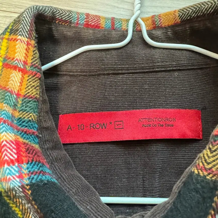 [BUNJANG] Attentionrow Flannel Shirt / 어텐션로우 플란넬