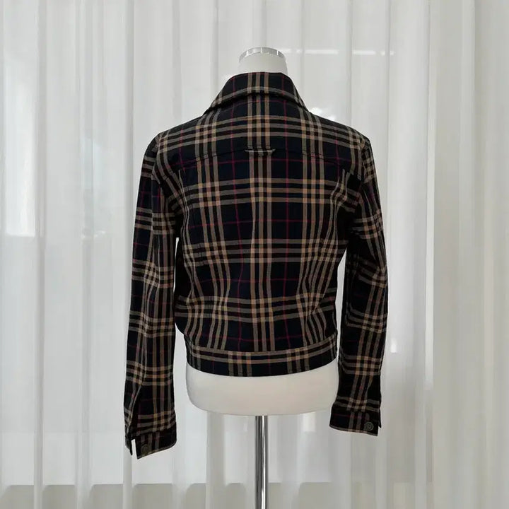 [BUNJANG] Burberry London Check Short Jacket M / 버버리 런던 체크 숏 자켓 M 정품