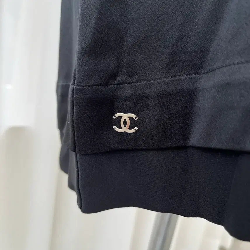 [BUNJANG] Chanel Silk Blouse / 샤넬 블랙 실크 블라우스 36 정품
