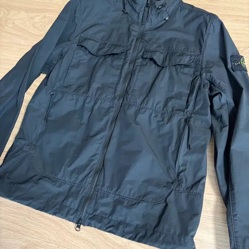 [BUNJANG] Stone Island Naslan Light Watro Field Jacket / 스톤아일랜드 나슬란 라이트 와트로 필드 자켓