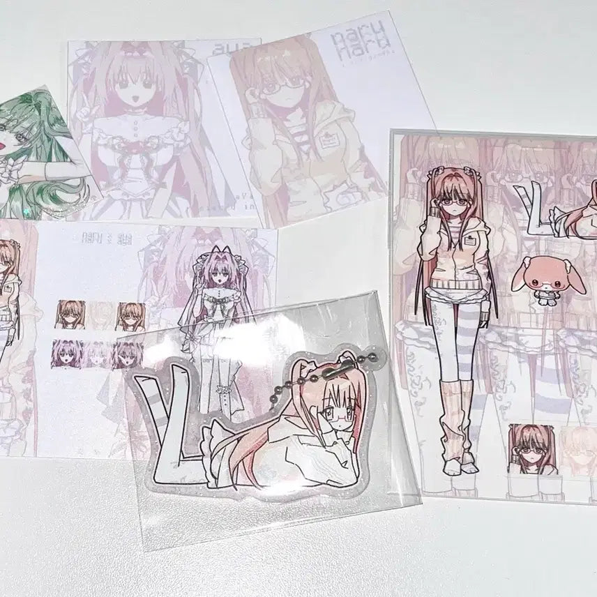 [BUNJANG] Dolguk Nim Acrylic Keyring and Sticker Set / 돌격님 통판 키링 스티커 양도 돌격님 키링 미소녀 키링