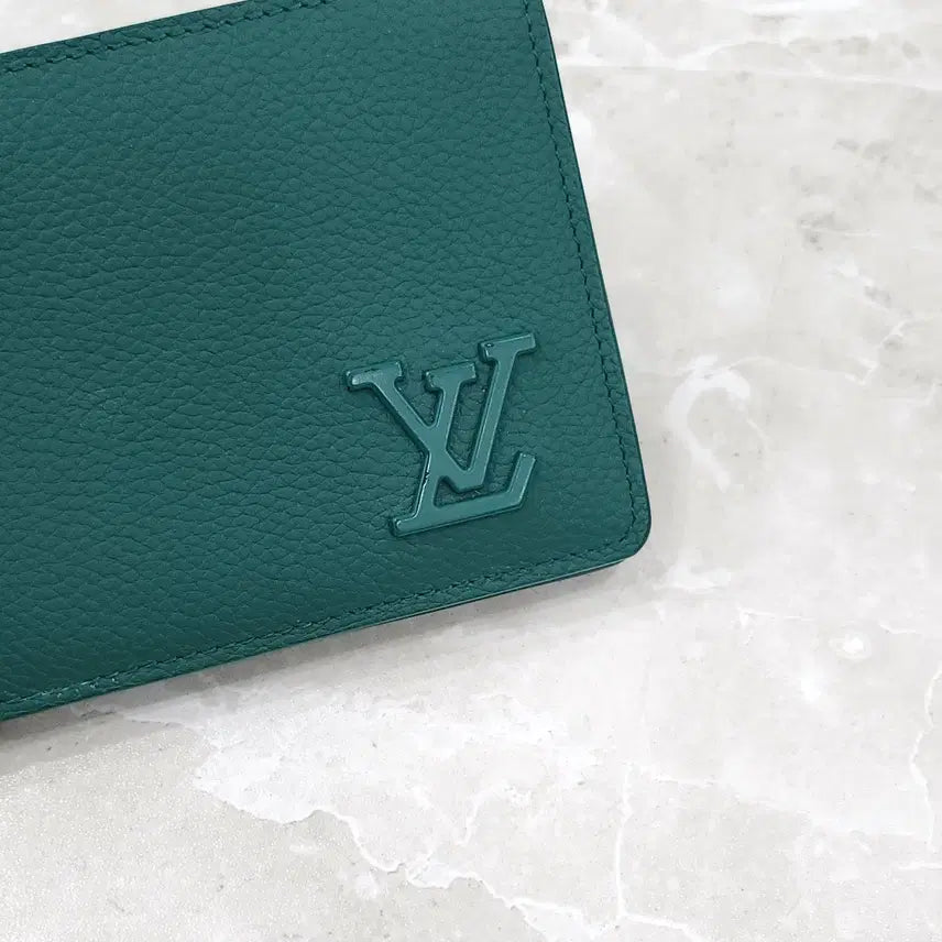 [BUNJANG] Louis Vuitton LV Multiple Wallet Green / 루이비통 LV 그린 멀티플 월릿 반지갑 M82273