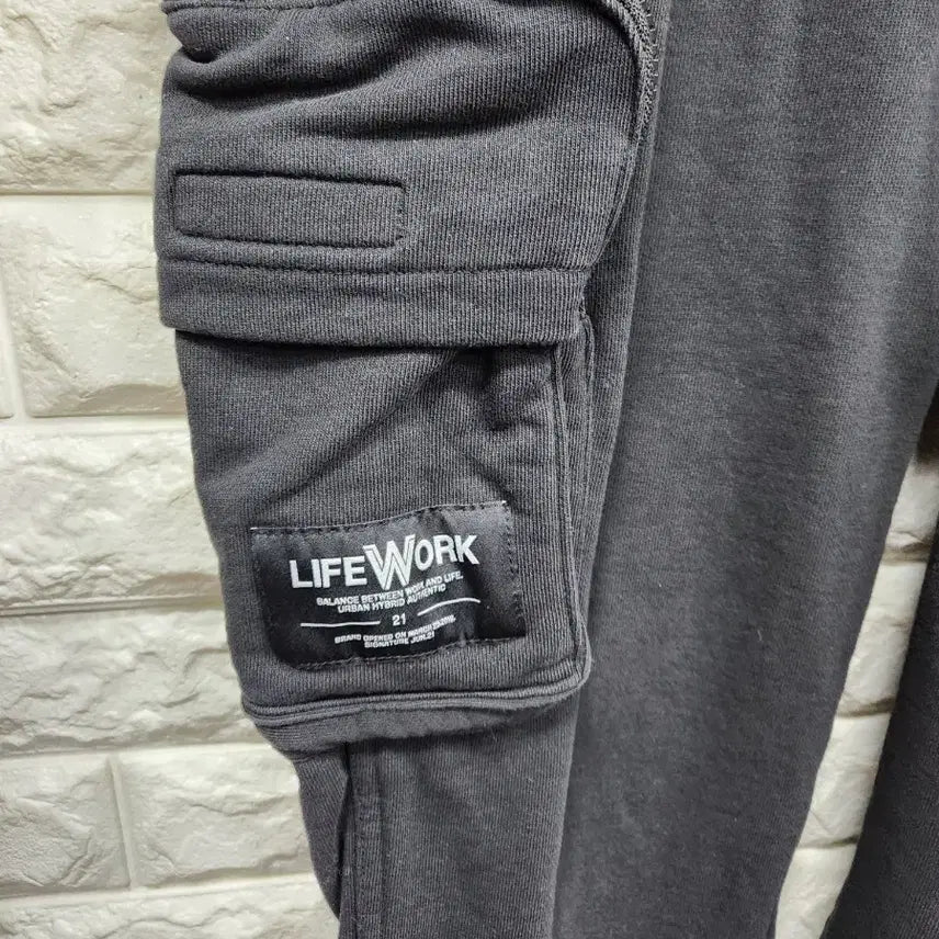 [BUNJANG] Life Work Training Cargo Pants (30-32 inch) / 라이프워크 밴딩 트레이닝 카고팬츠 30-32인치. k364