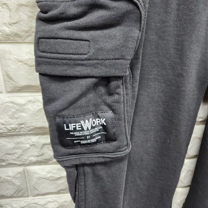 [BUNJANG] Life Work Training Cargo Pants (30-32 inch) / 라이프워크 밴딩 트레이닝 카고팬츠 30-32인치. k364