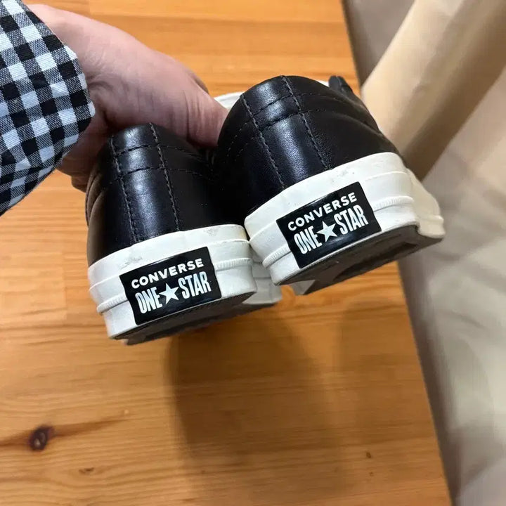 [BUNJANG] Converse One Star Leather Sneakers (Black, 230) / 컨버스 원스타 레더 여성 가죽 스니커즈 운동화 230 블랙