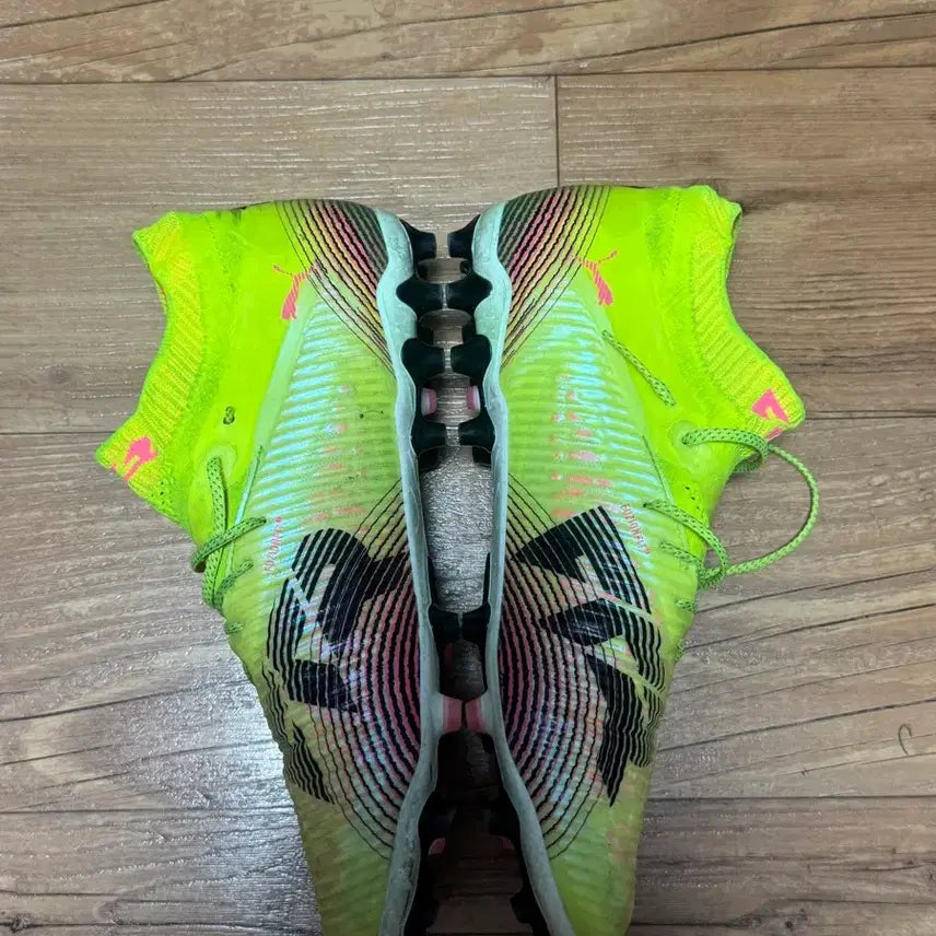 [BUNJANG] Puma Future 8 MG Soccer Cleats / 푸마 퓨처8 270 MG