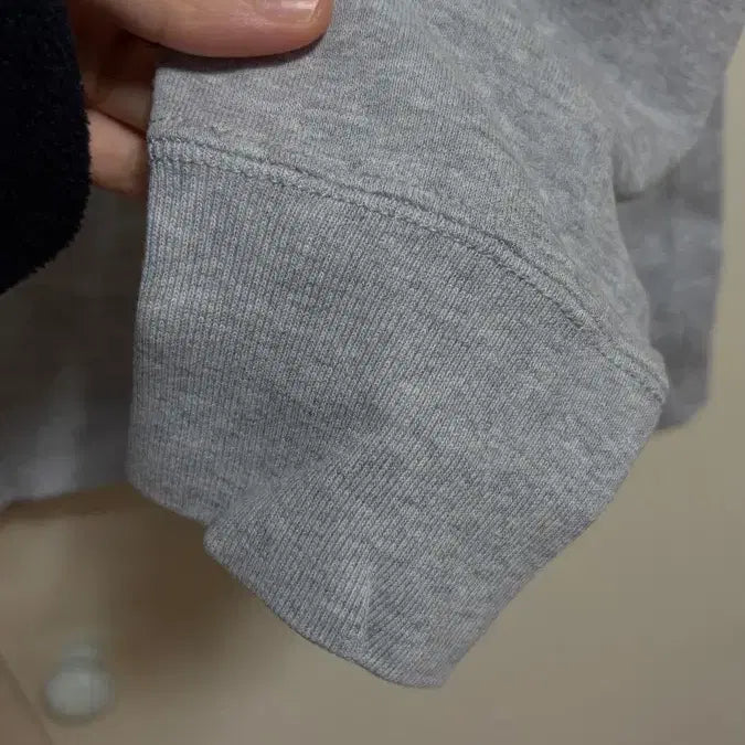 [BUNJANG] Uniqlo EFC Daegu Sweatshirt / 유니클로 이플릭 대구 스웨트