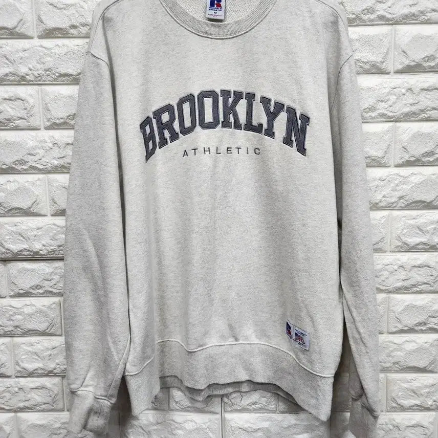 [BUNJANG] Russell Athletic Brooklyn Sweatshirt / 러셀 애슬레틱 브루클린 맨투맨 95-100사이즈 k366