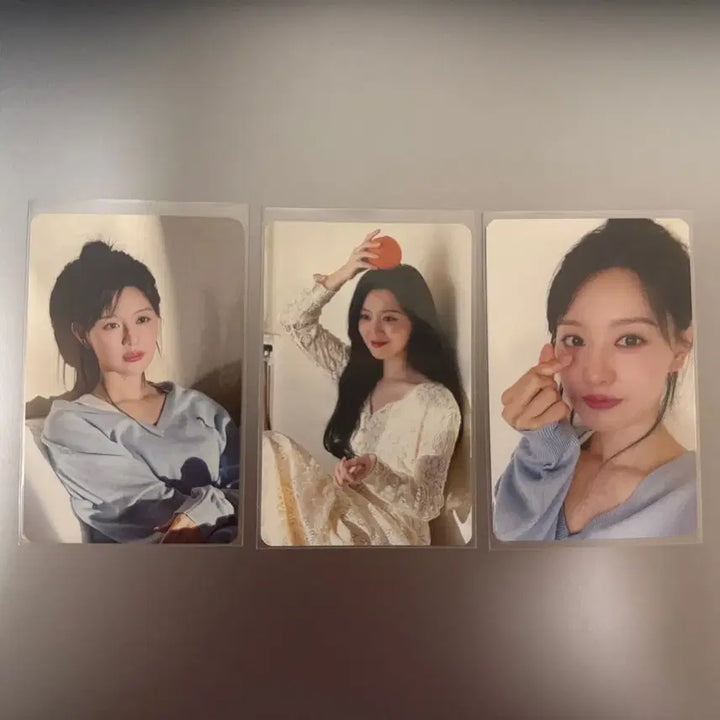 [BUNJANG] Kim Jiwon MD Bundle Set Photocard / 김지원 엠디 포토카드(에코백,그립톡) 일괄