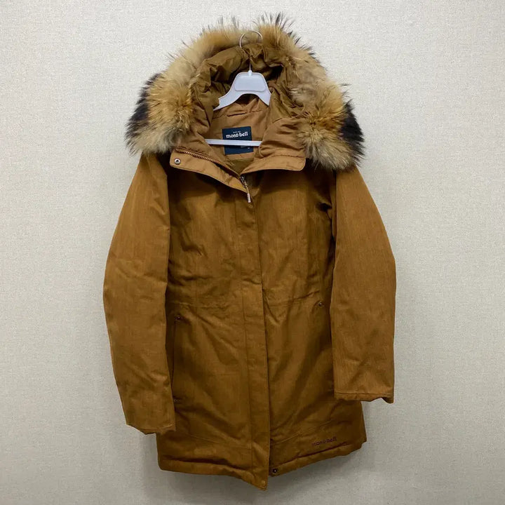 [BUNJANG] Montbell Gore-Tex Down Jacket (Size 90) / 몽벨 고어텍스 패딩점퍼 90