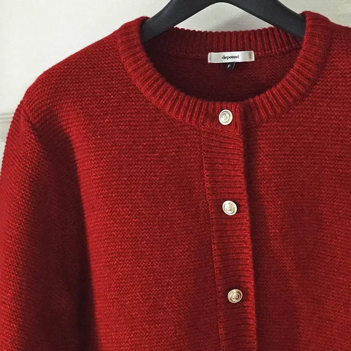 [BUNJANG] Depound Gold Button Wool Cardigan Red / (단종) 드파운드 골드 버튼 울 가디건_레드