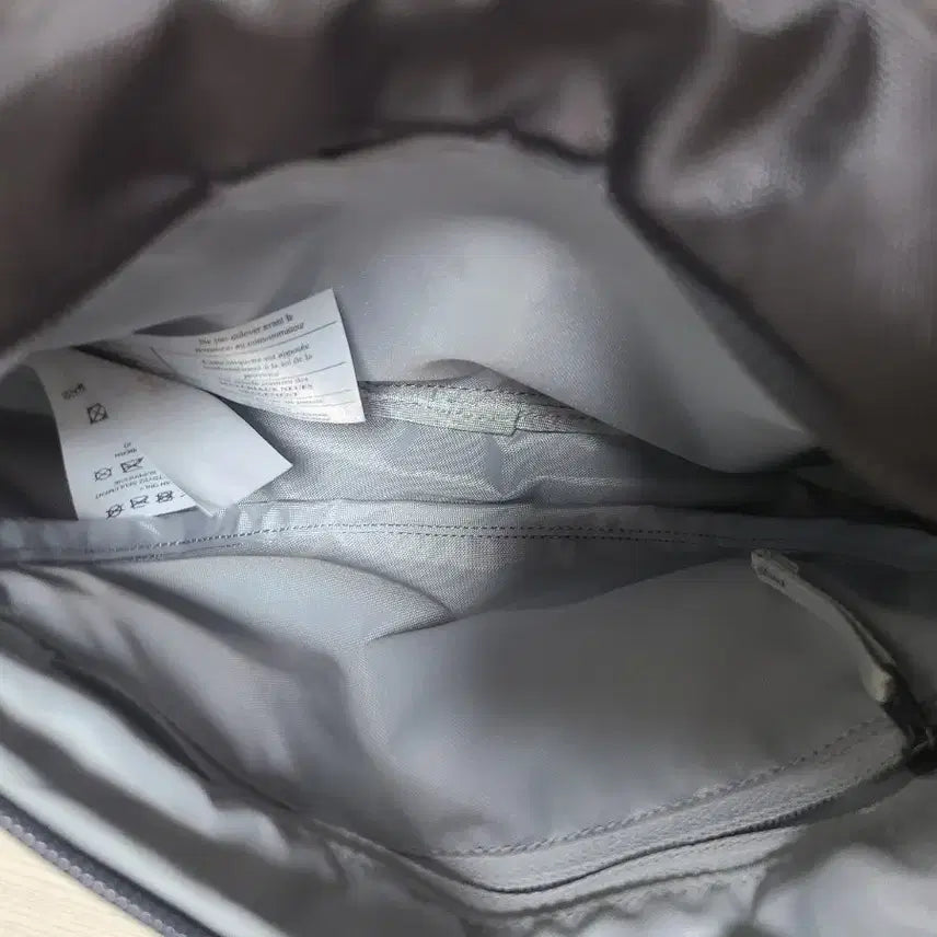 [BUNJANG] Arc'teryx Mantis 2 Crossbody Bag / 아크테릭스 맨티스2 파일럿