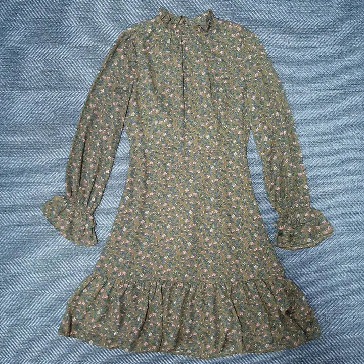 [BUNJANG] Plastic Island Floral Pattern Midi Dress / 플라스틱 아일랜드 플라워 패턴 미디 원피스