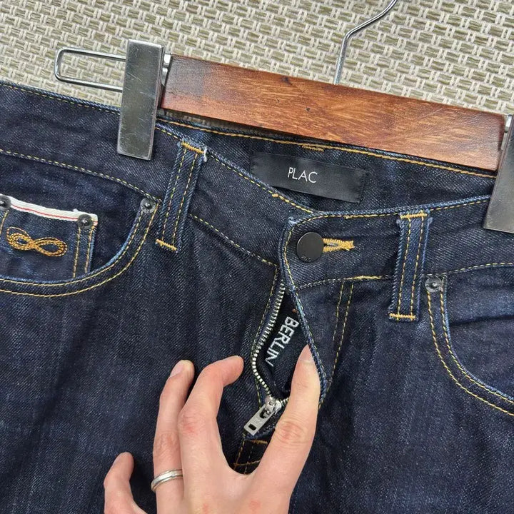 [BUNJANG] Plac Jeans Berlin Selvedge Denim Jeans / 플랙진 베를린 셀비지 데님 청바지 30인치 M11152