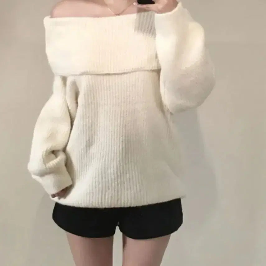 [BUNJANG] Ablly Off-Shoulder Knit Sweater / 에이블리 오프숄더니트 화이트 아이보리