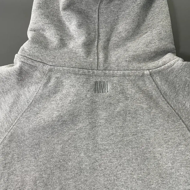 [BUNJANG] AMI Embroidered Heart Logo Hoodie / [M] AMI 아미 자수 하트 로고 후드 티