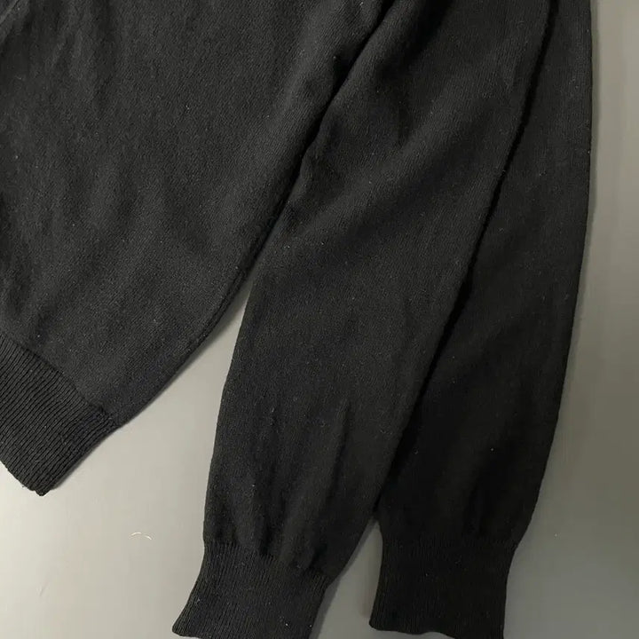 [BUNJANG] Comme des Garcons White Logo Wool Cardigan / [M] 꼼데가르송 화이트 와펜 자수로고 울 가디건