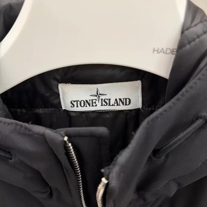 [BUNJANG] Stone Island Soft Shell PrimaLoft Hooded Jacket / 스톤아일랜드 소프트쉘 프리마로프트 후드 자켓