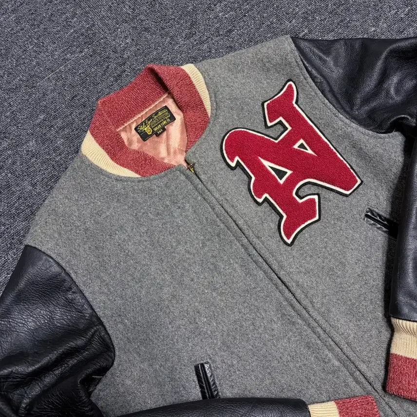 [BUNJANG] Style Eyes Sugar Cane Varsity Jacket / 스타일아이즈 슈가케인 바시티 자켓