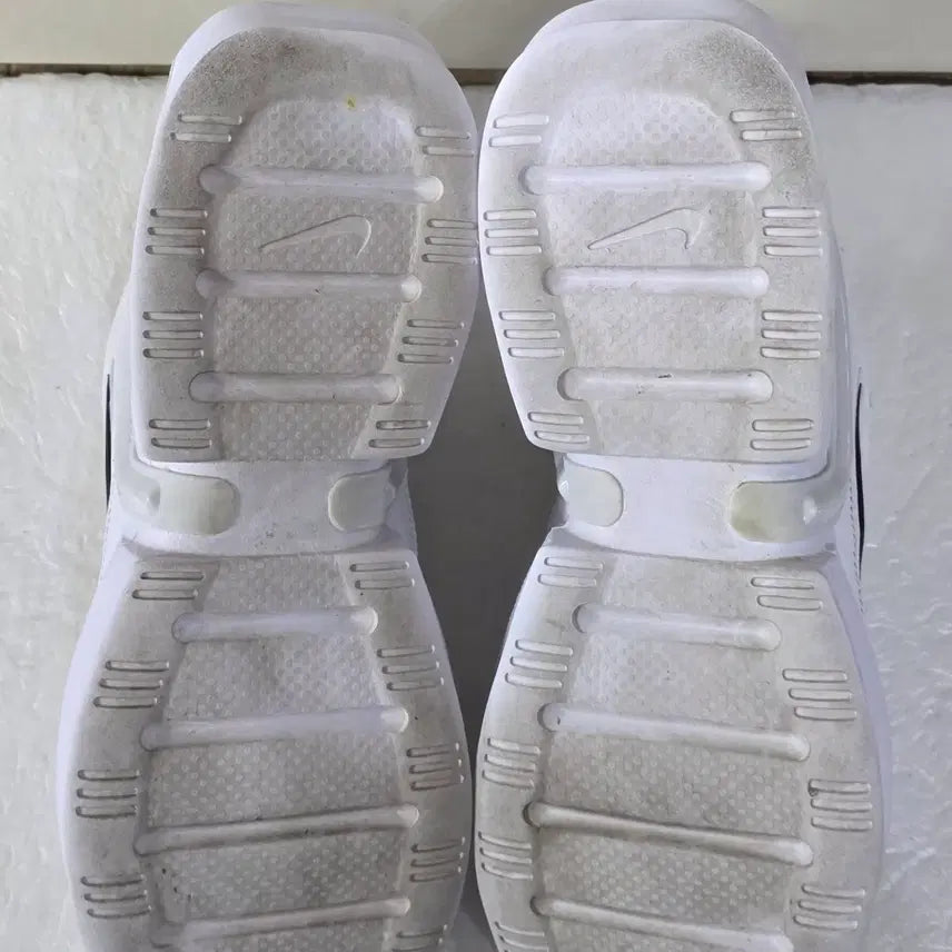[BUNJANG] Nike Air Max Siren White Black Running Shoes / [280] 나이키 에어맥스 사이렌 화이트블랙ㅡ단종매물,최저가